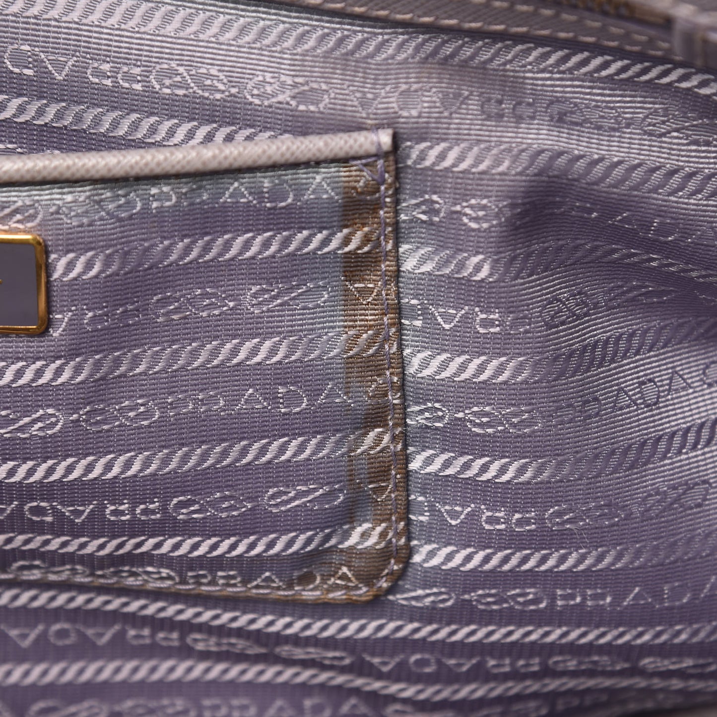Saffiano Medium Galleria Double Zip Tote Glicine