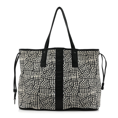 MCM Visetos Large Liz Reversible Shopper Tote Black 3 of 25
