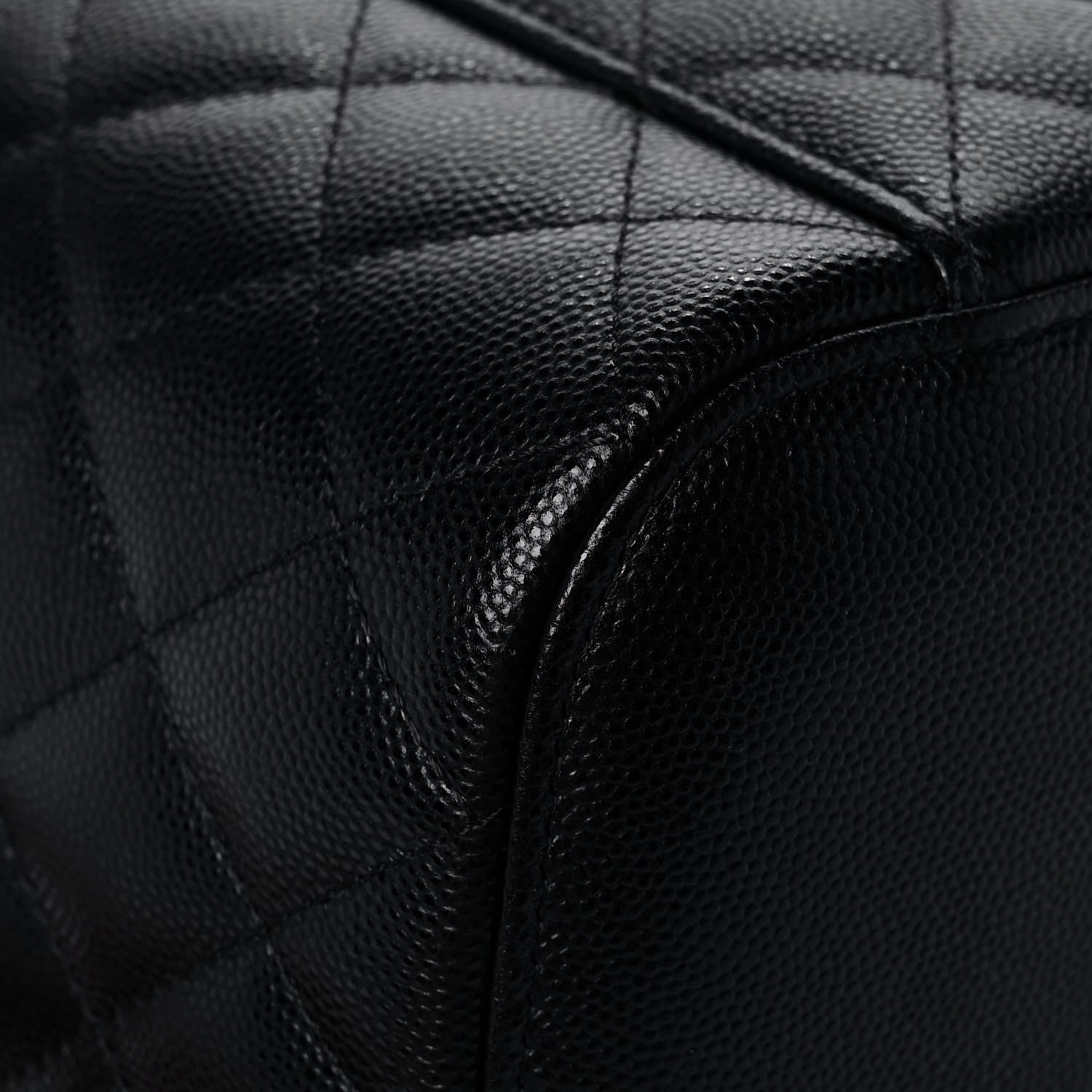Chanel Caviar Quilted Large Vanity Pouch Black 11 of 15