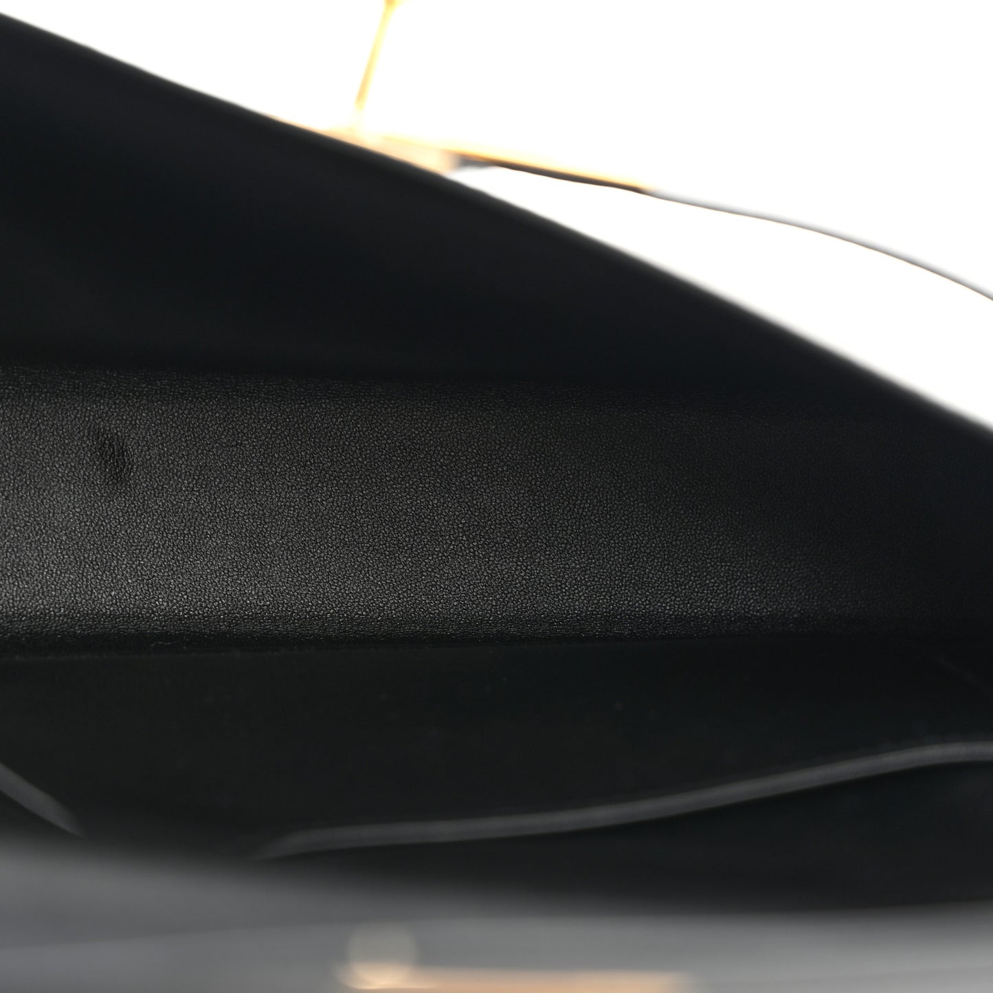 Chevre Chamkila Kelly Elan Black