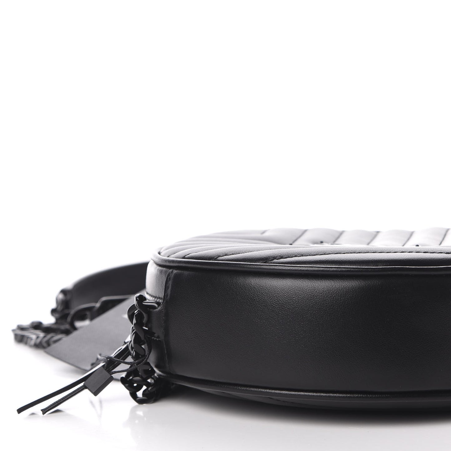 Calfskin Matelasse Chevron Round Vinyle Camera Bag Black
