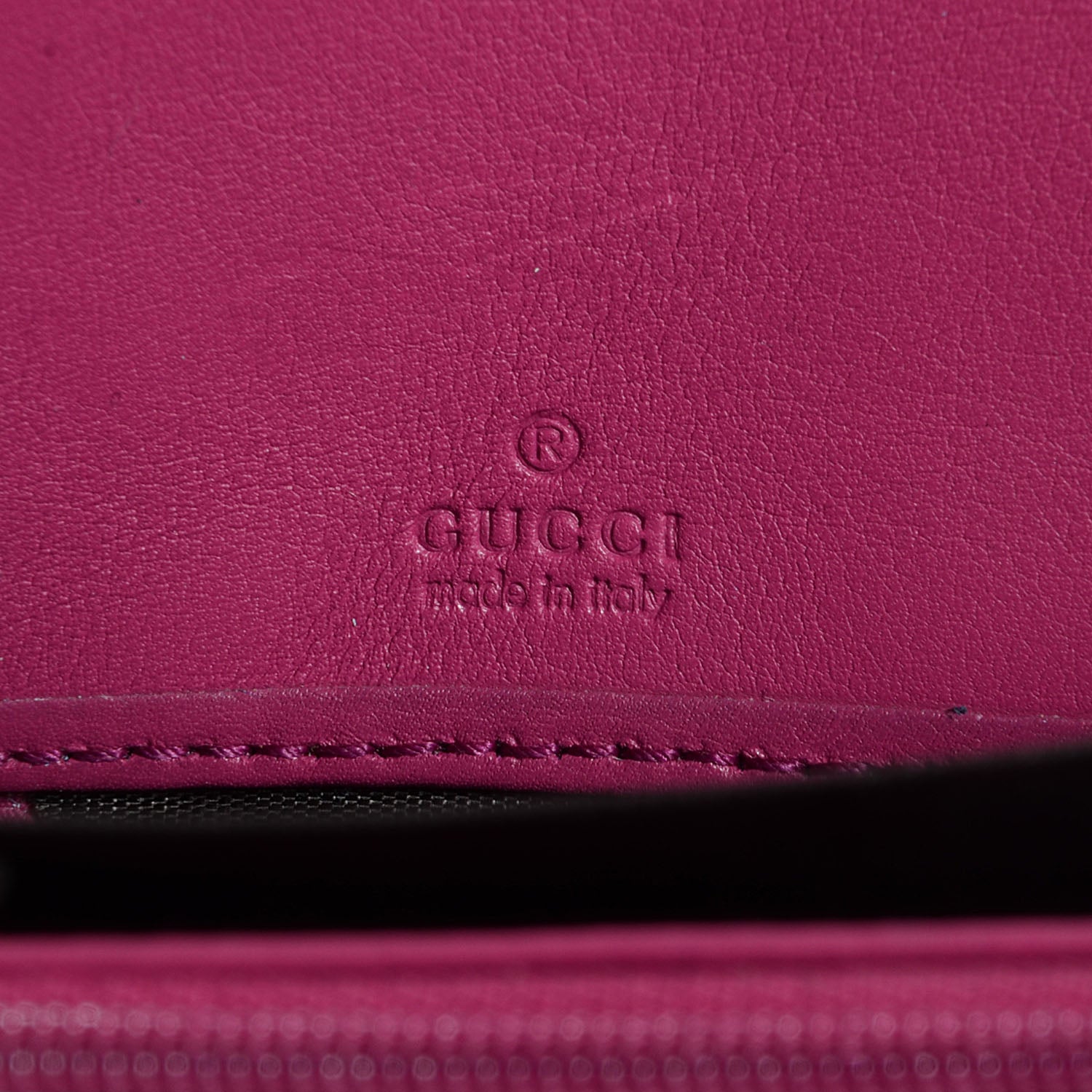 Gucci Patent Soho Zip Around Wallet Bright Bougainvillea 6 of 7