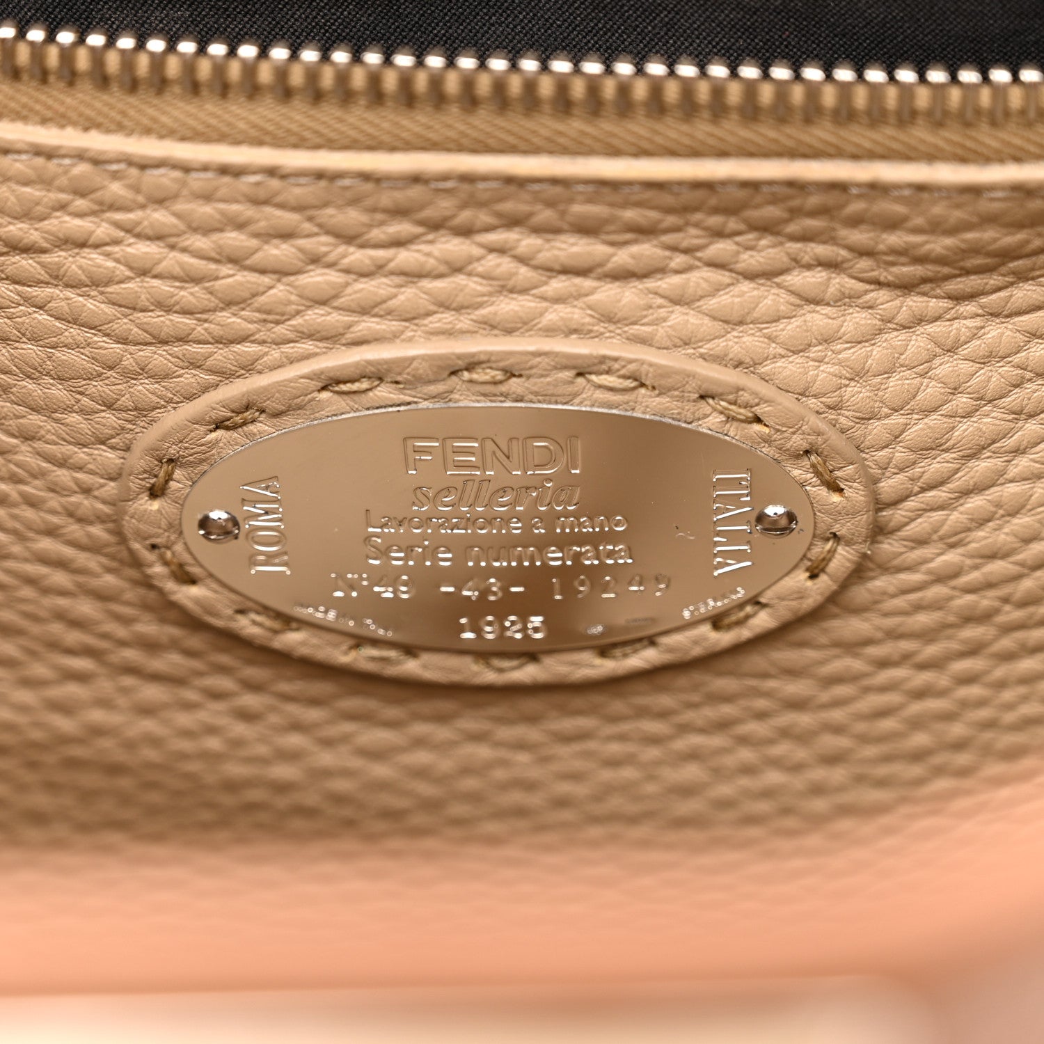 Fendi Cuoio Romano Selleria Bi-Color Large Peekaboo Iconic Satchel Mou Deserto 7 of 11