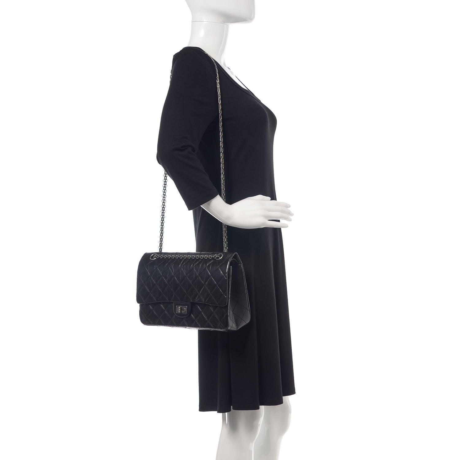 Chanel Aged Calfskin Quilted 2.55 Reissue 226 Flap Black 2 of 11