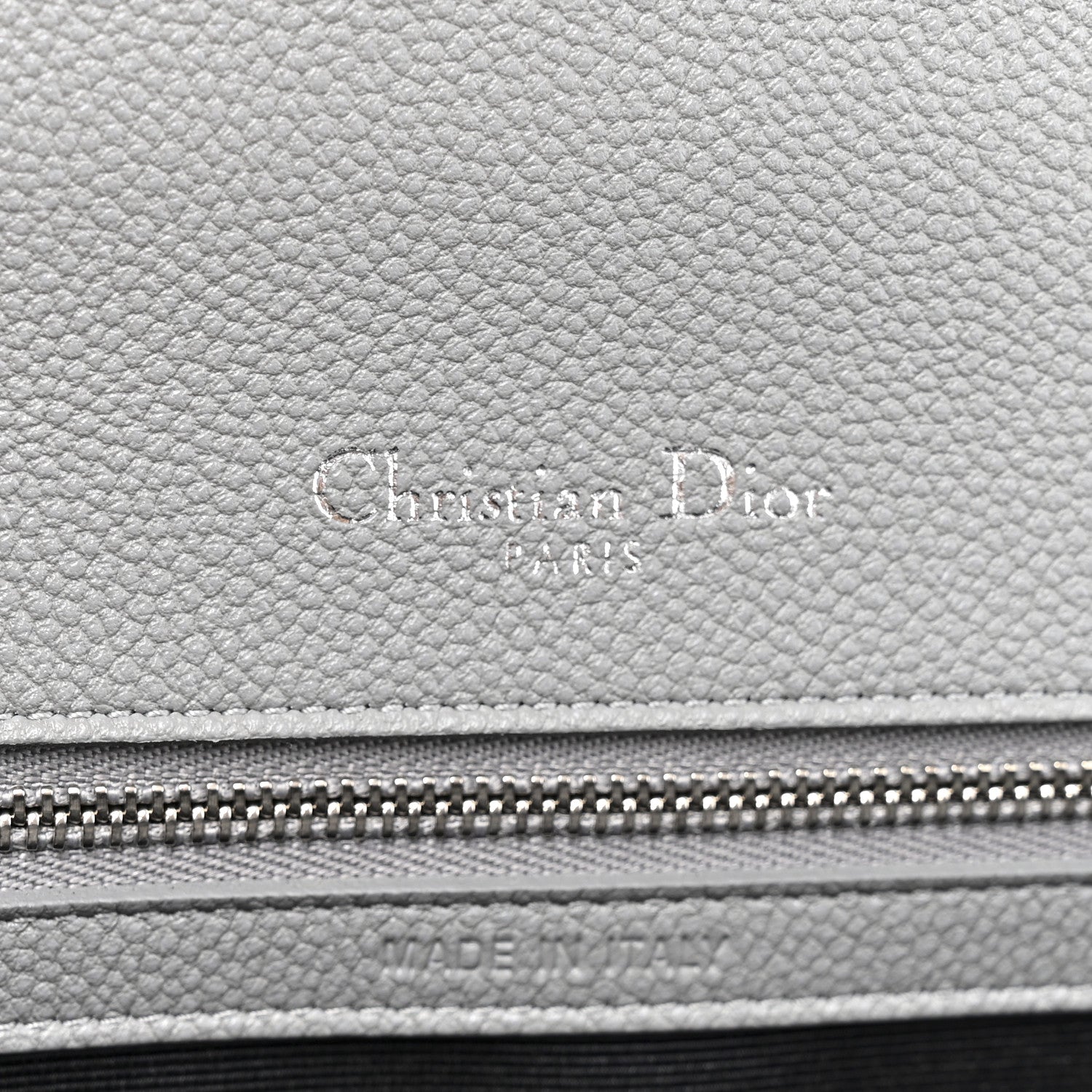 Christian Dior Grained Calfskin Medium Diorama Flap Bag Gris 6 of 11