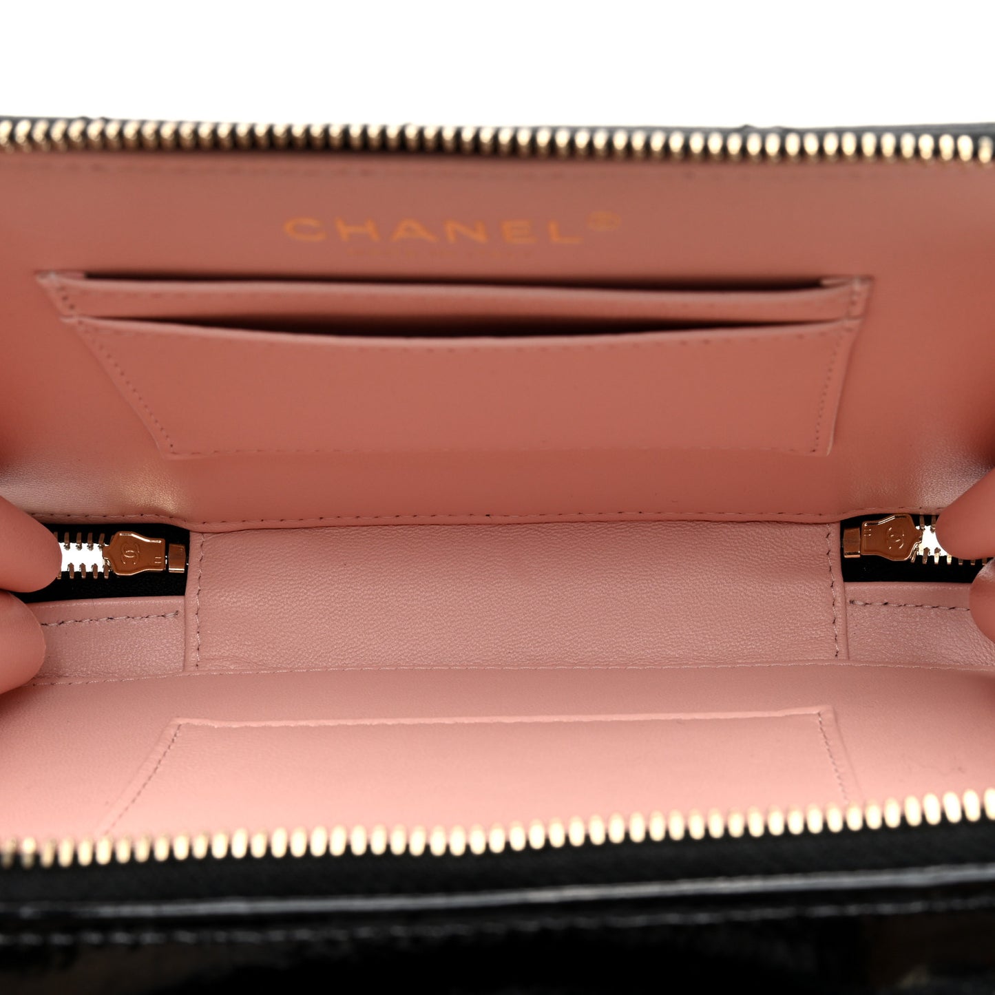 Shiny Lambskin Quilted CC Vanity Case Black