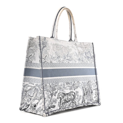 Christian Dior Gradient Canvas Embroidered Large Dioriviera Toile De Jouy Book Tote Blue 3 of 13