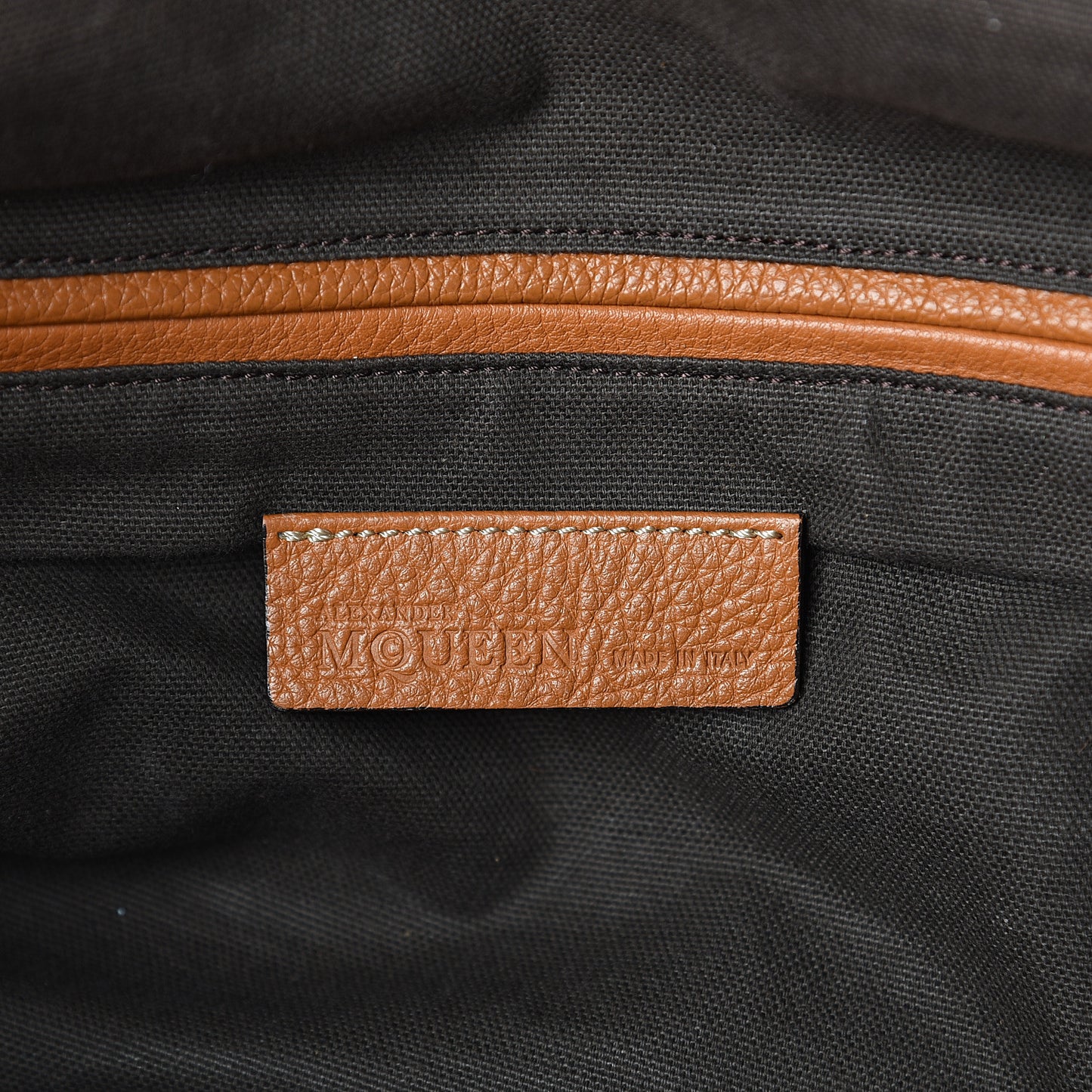 Pebbled Calfskin Large Skull Padlock Zip Around Tote Camel