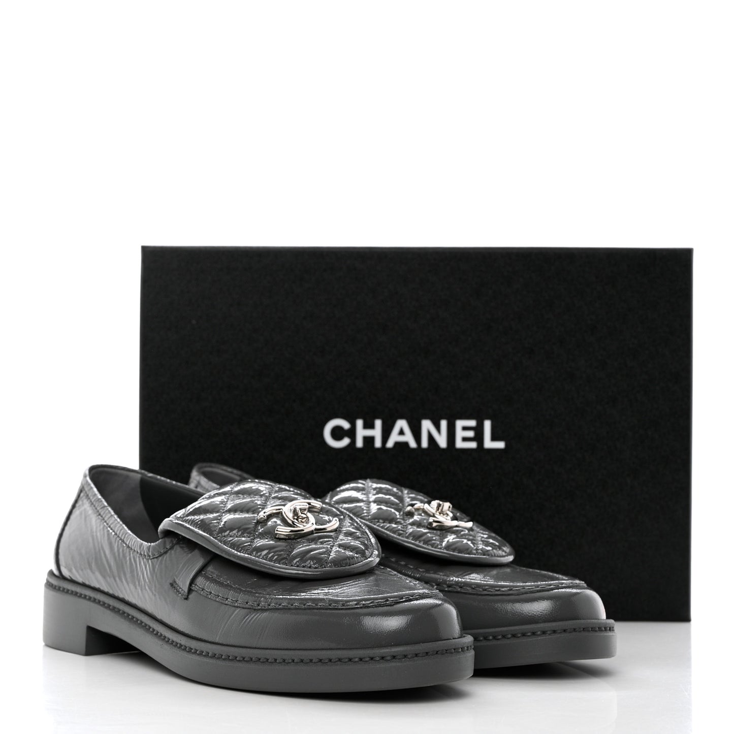 Crumpled Shiny Lambskin Quilted CC Turnlock Loafers 39.5 Dark Grey