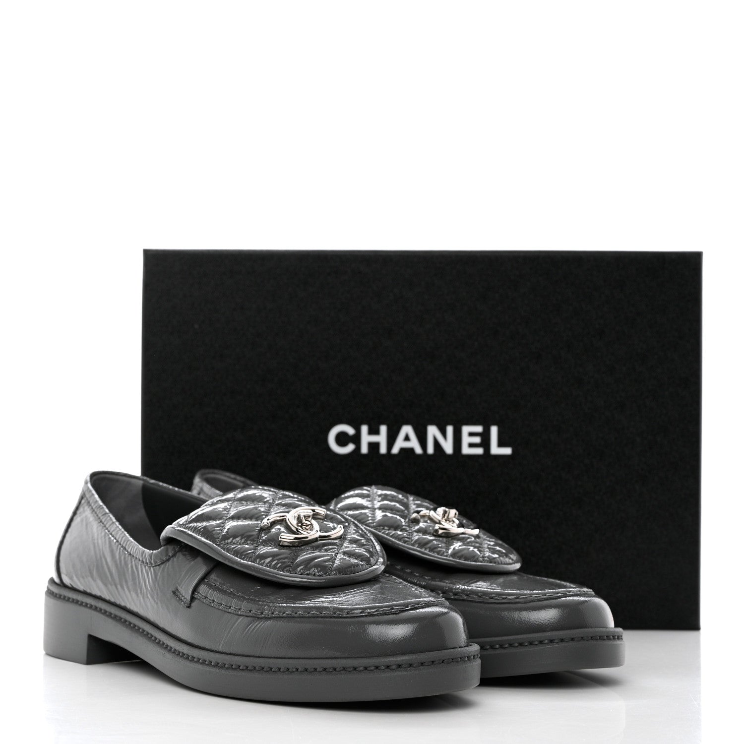 Chanel Crumpled Shiny Lambskin Quilted CC Turnlock Loafers 39.5 Dark Grey 9 of 9