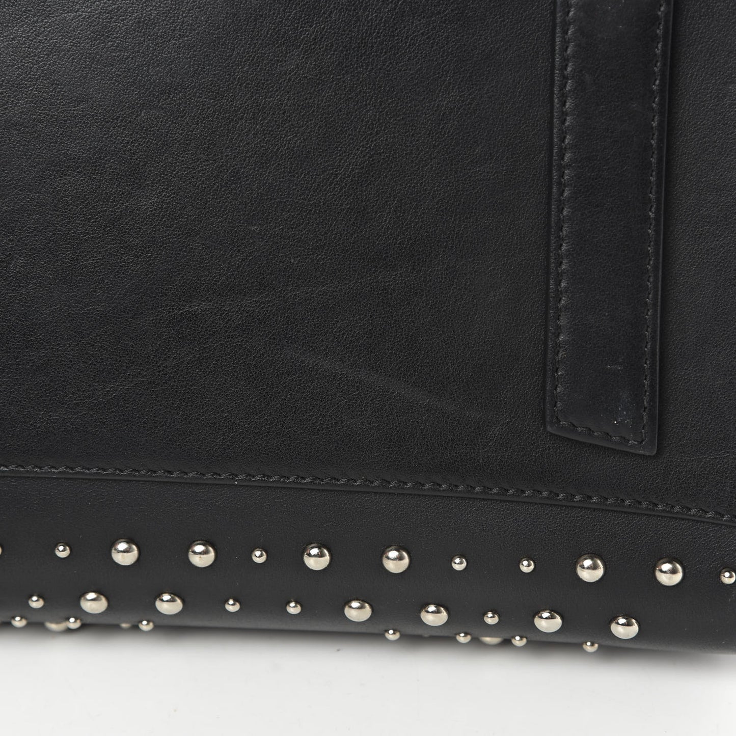 Calfskin Medium Studded Antigona Black