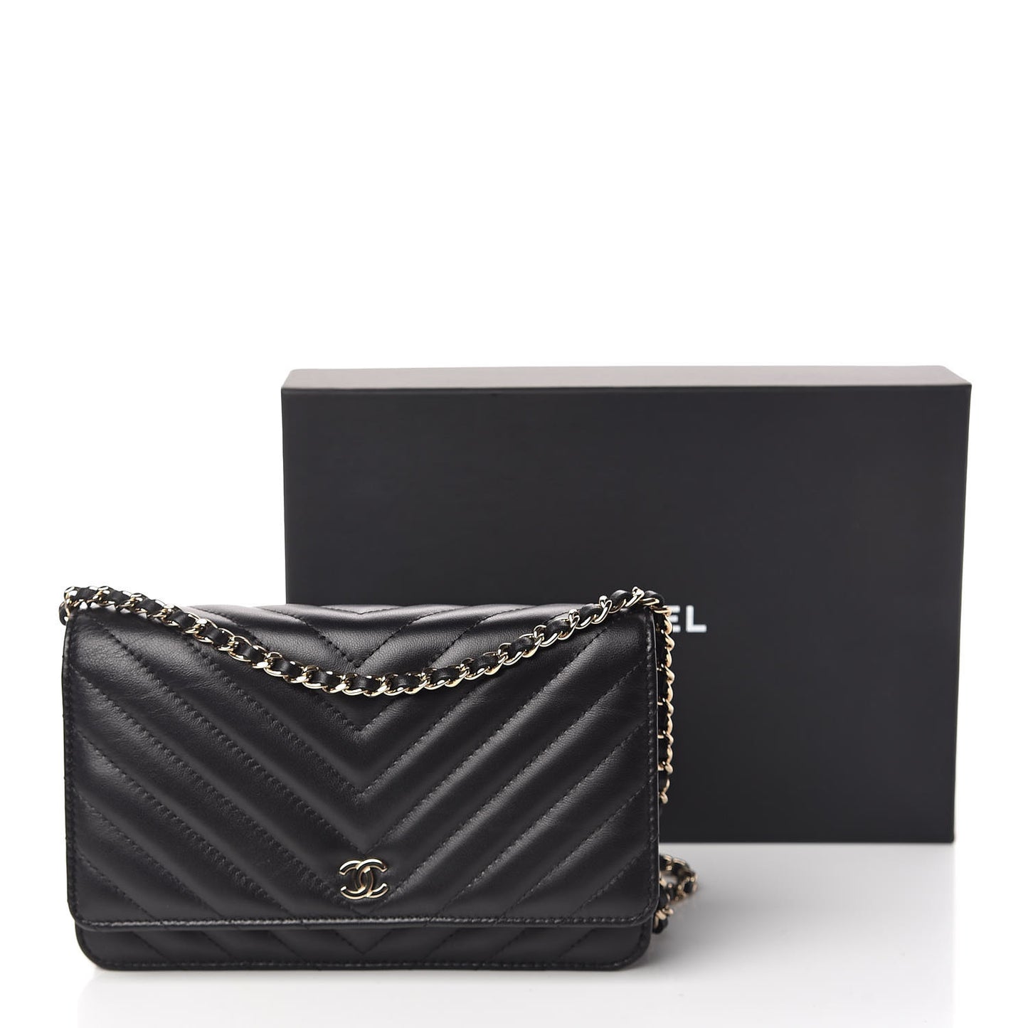 Lambskin Chevron Quilted Wallet On Chain WOC Black