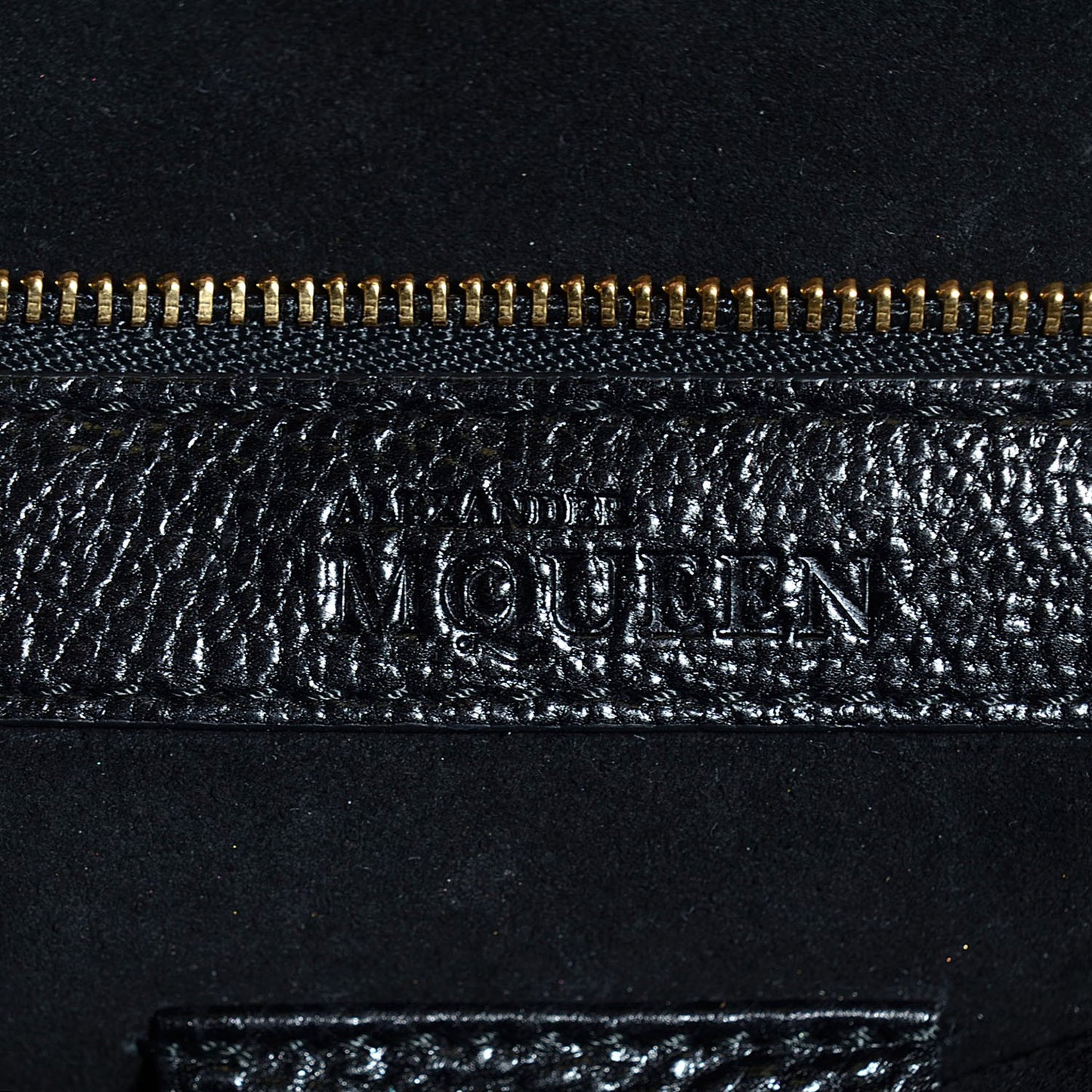 Grained Calfskin Small Heroine Black