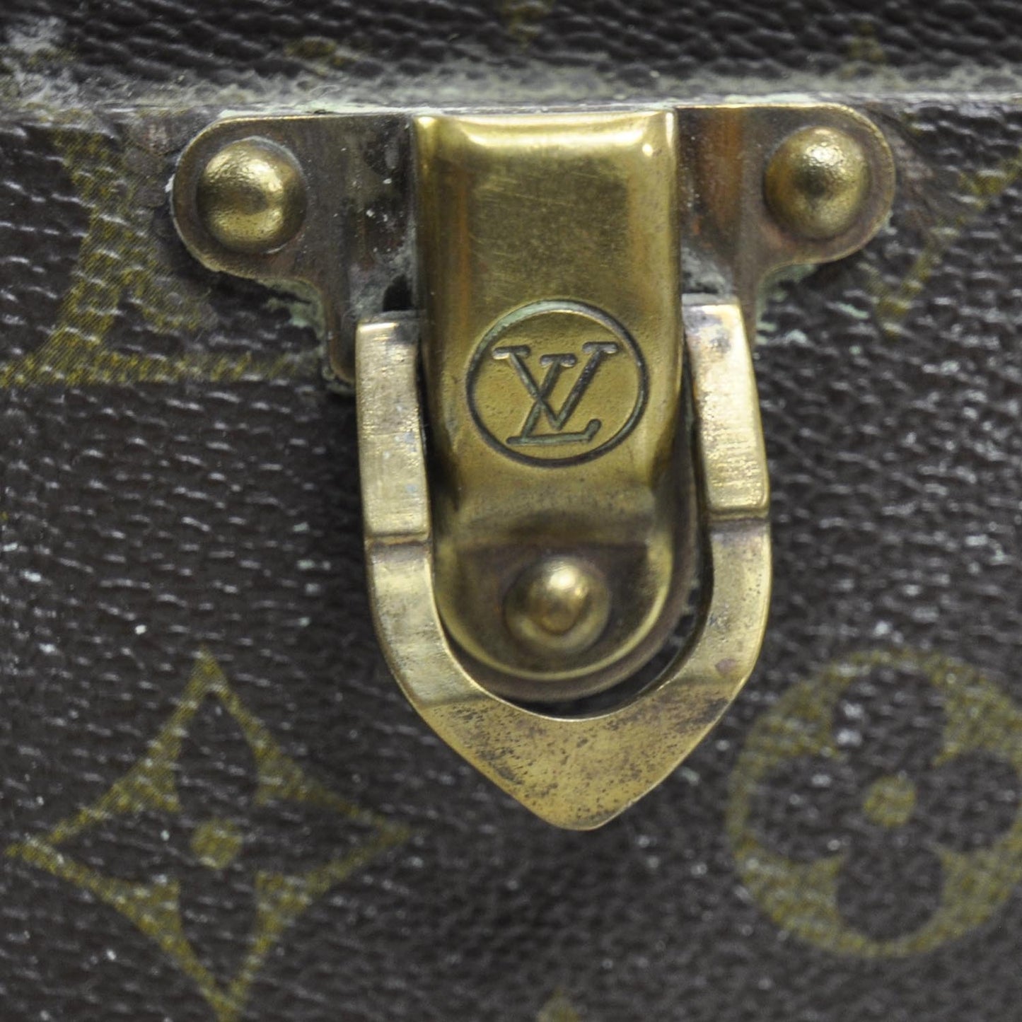 Monogram Bisten 60