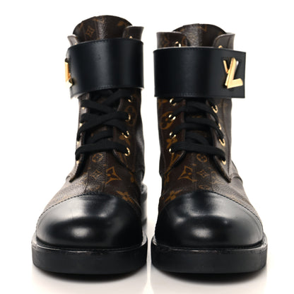 Louis Vuitton Calfskin Monogram Wonderland Flat Ranger Boots 40.5 Black 3 of 9