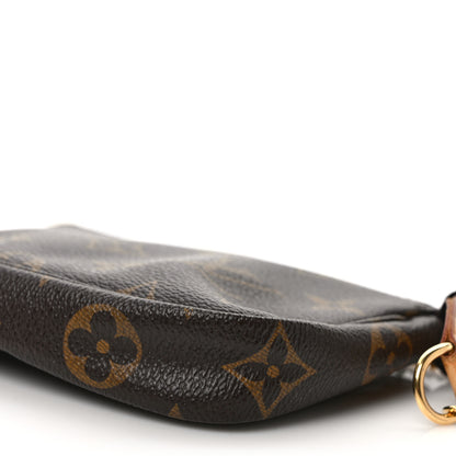 Louis Vuitton Monogram Mini Pochette Accessories 8 of 8