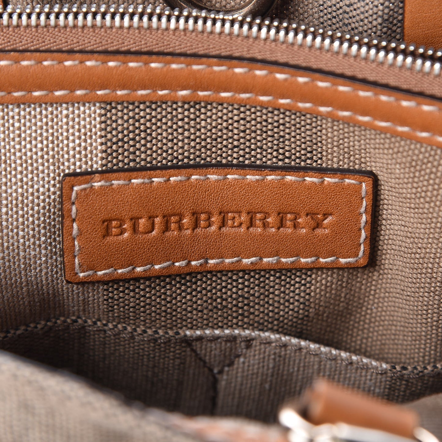 Canvas Mega Check Medium Tottenham Brit Tote Saddle Brown