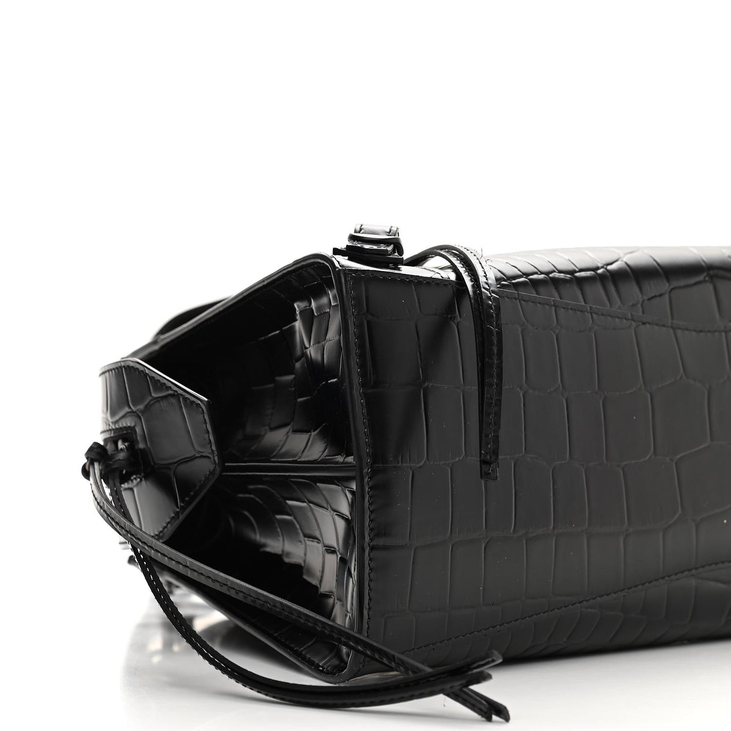 Semi Shiny Calfskin Crocodile Embossed Neo Classic Black Hardware S City Black