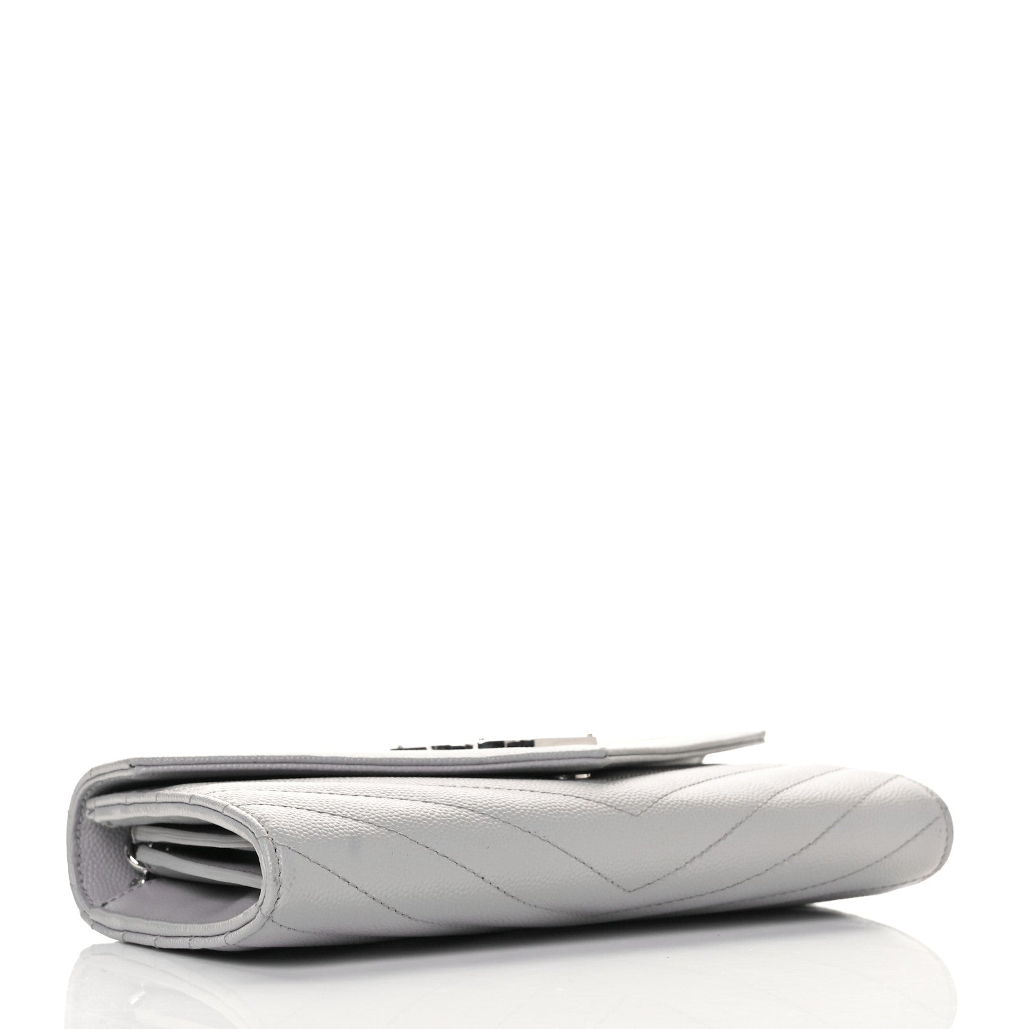 Saint Laurent Grain De Poudre Matelasse Chevron Small Monogram Chain Wallet Light Grey 13 of 36