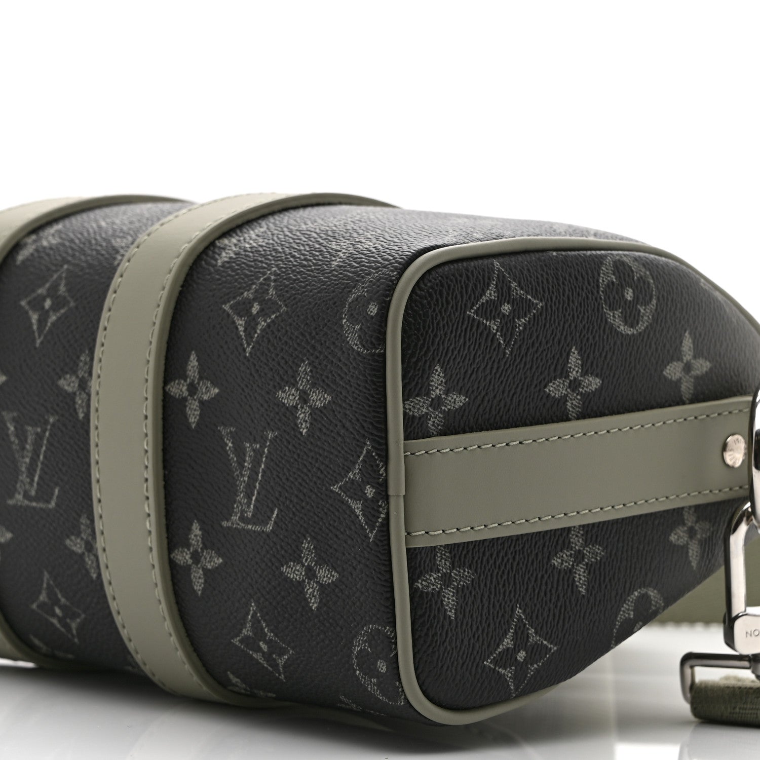 Louis Vuitton Monogram Gradient Keepall Bandouliere 25 Khaki 8 of 8