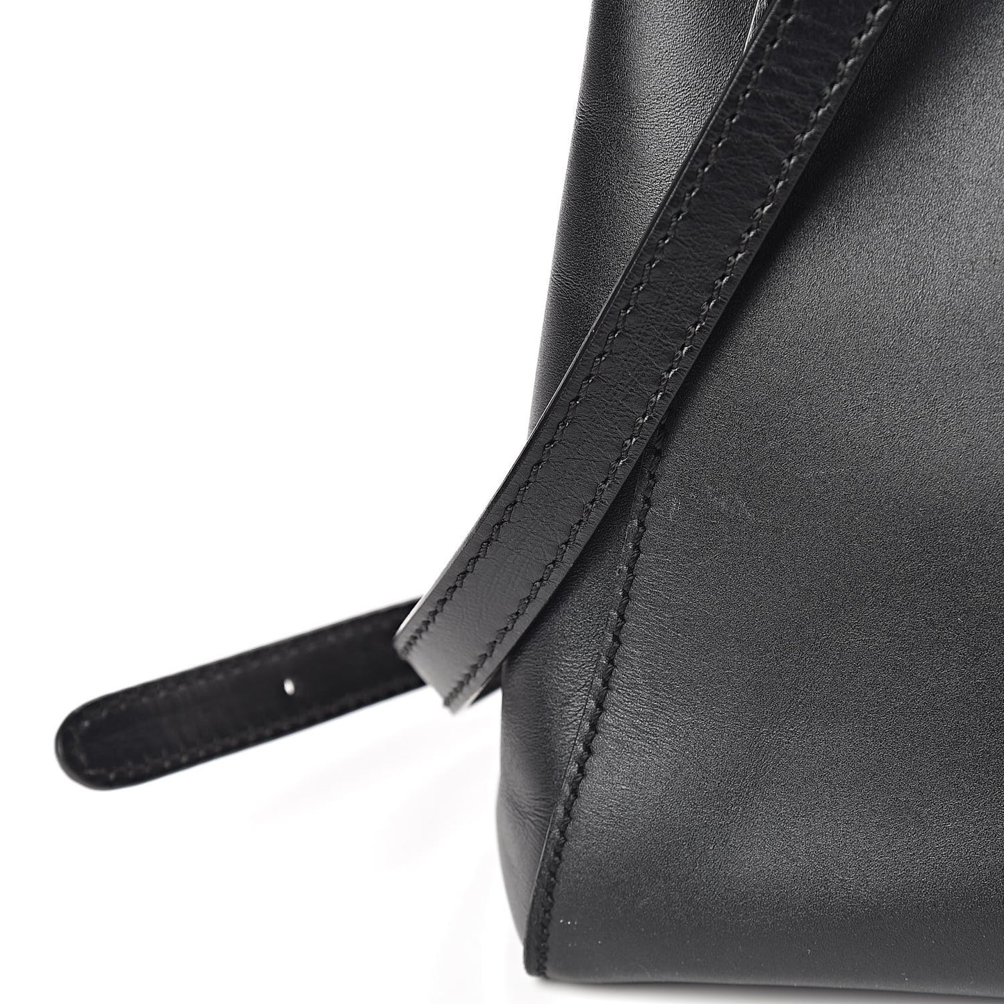Vitello Morgan Shiny Nappa Medium Peekaboo Iconic Satchel Black
