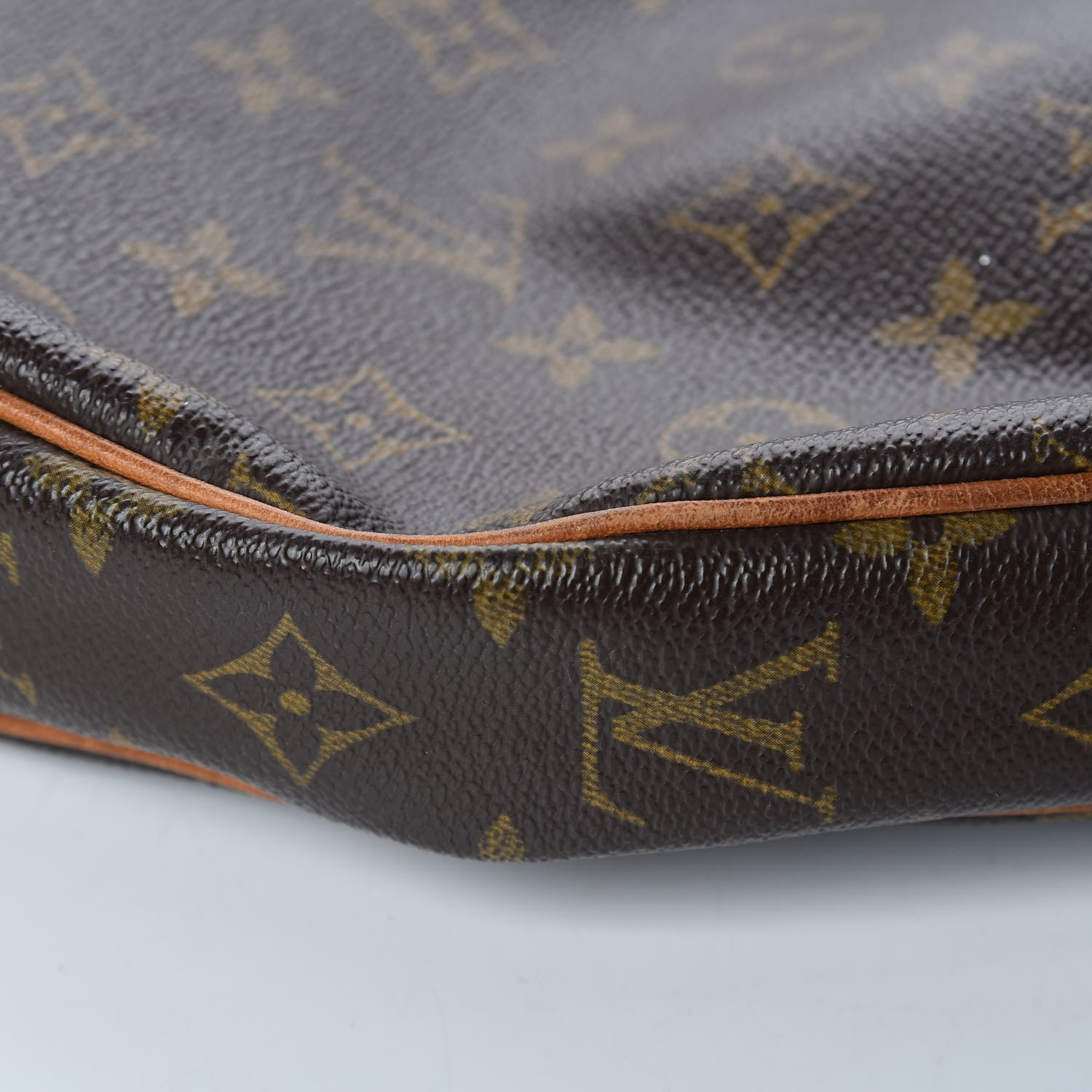 Louis Vuitton Monogram Croissant GM 20 of 21