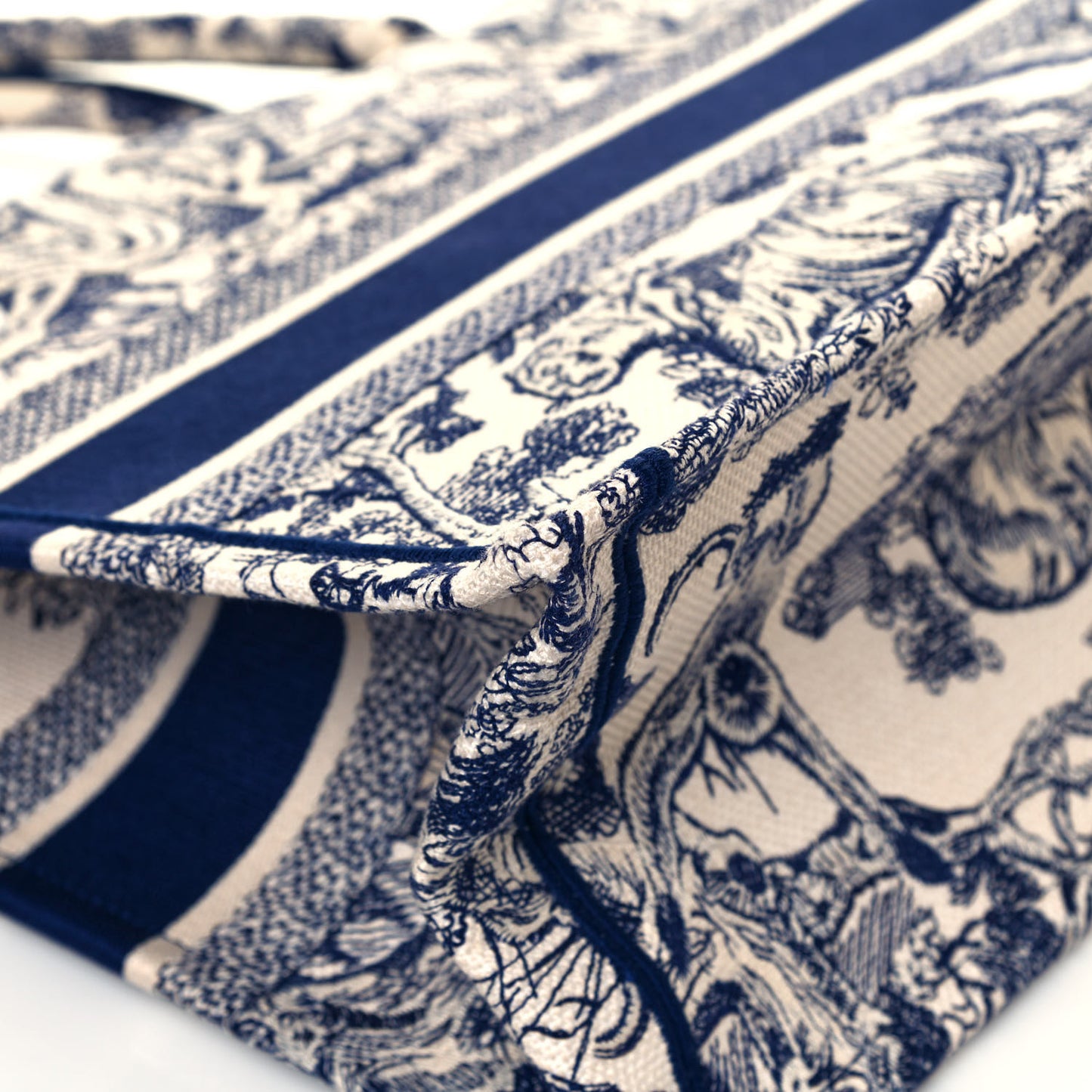 Canvas Embroidered Medium Dioriviera Toile De Jouy Book Tote Blue
