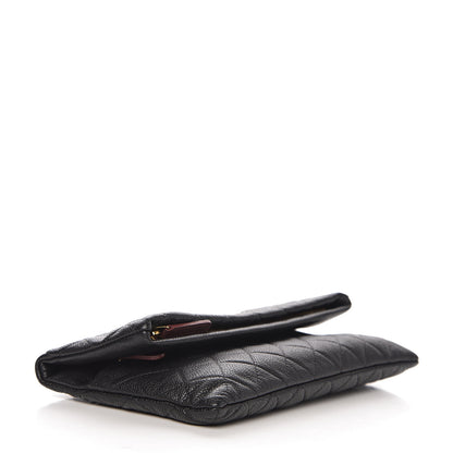 Chanel Caviar Quilted CC Beauty Clutch Black 3 of 8