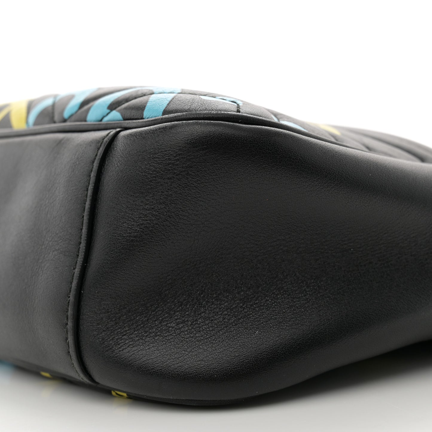 Calfskin Matelasse GucciGhost Medium GG Marmont Chain Shoulder Bag Black New Acquamarine