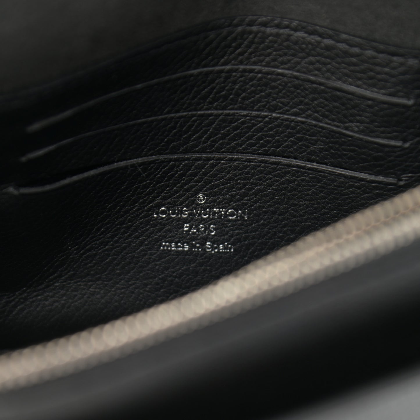 Soft Calfskin My Lockme Chain Pochette Black