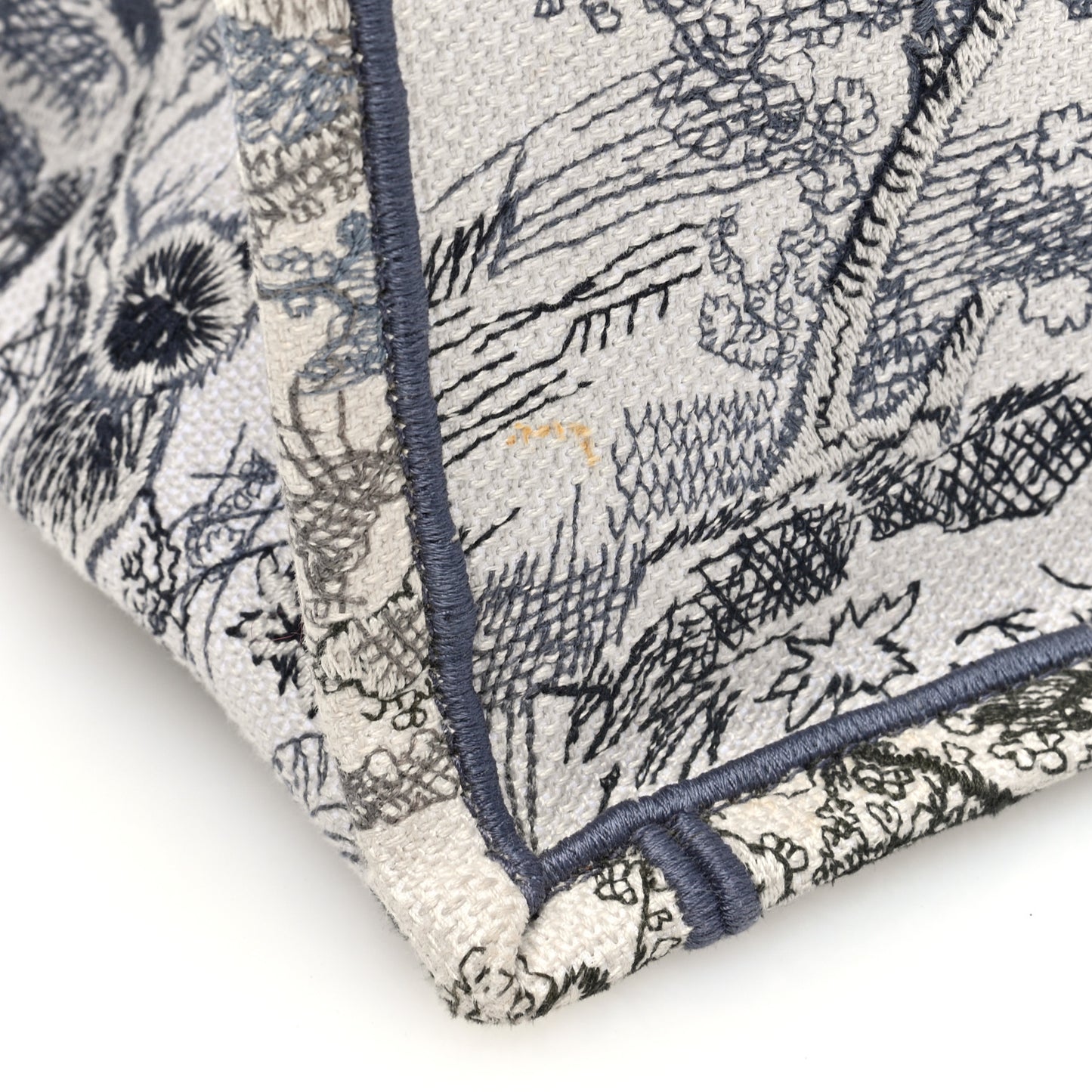Gradient Canvas Embroidered Large Dioriviera Toile De Jouy Book Tote Blue