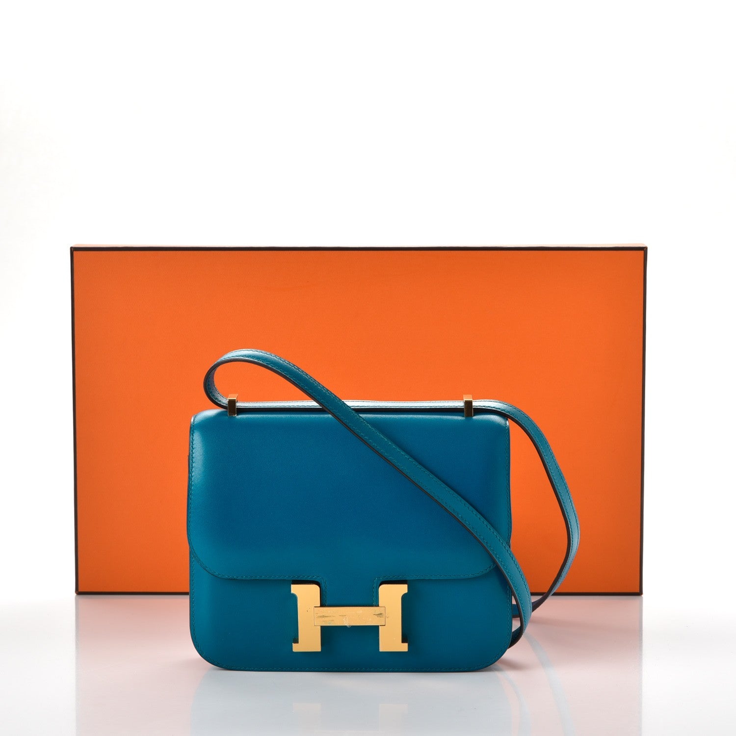 Hermes Tadelakt Constance 18 Bleu Izmir 20 of 20
