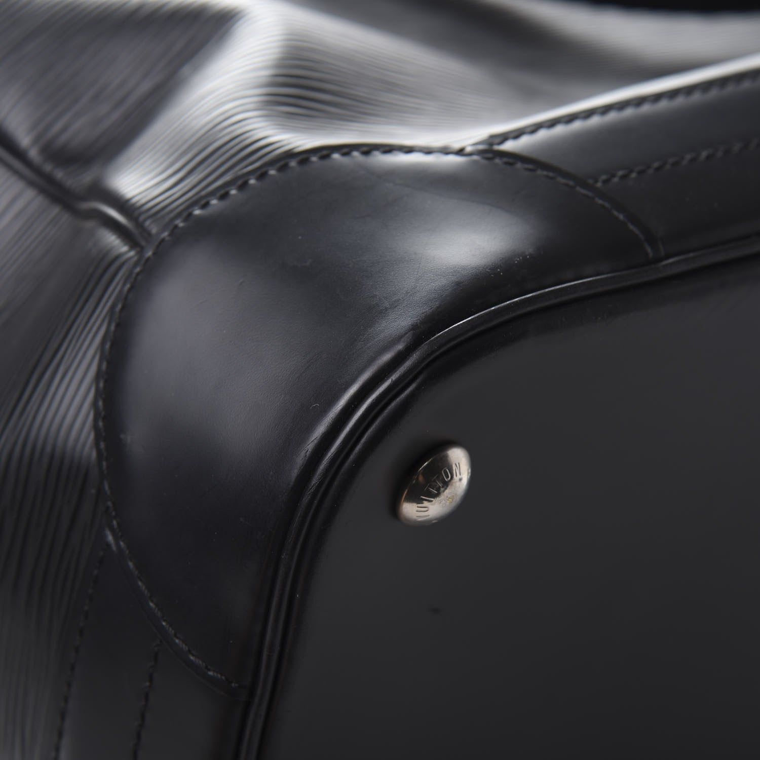Louis Vuitton Epi Sac Bourget 50 Black 10 of 17