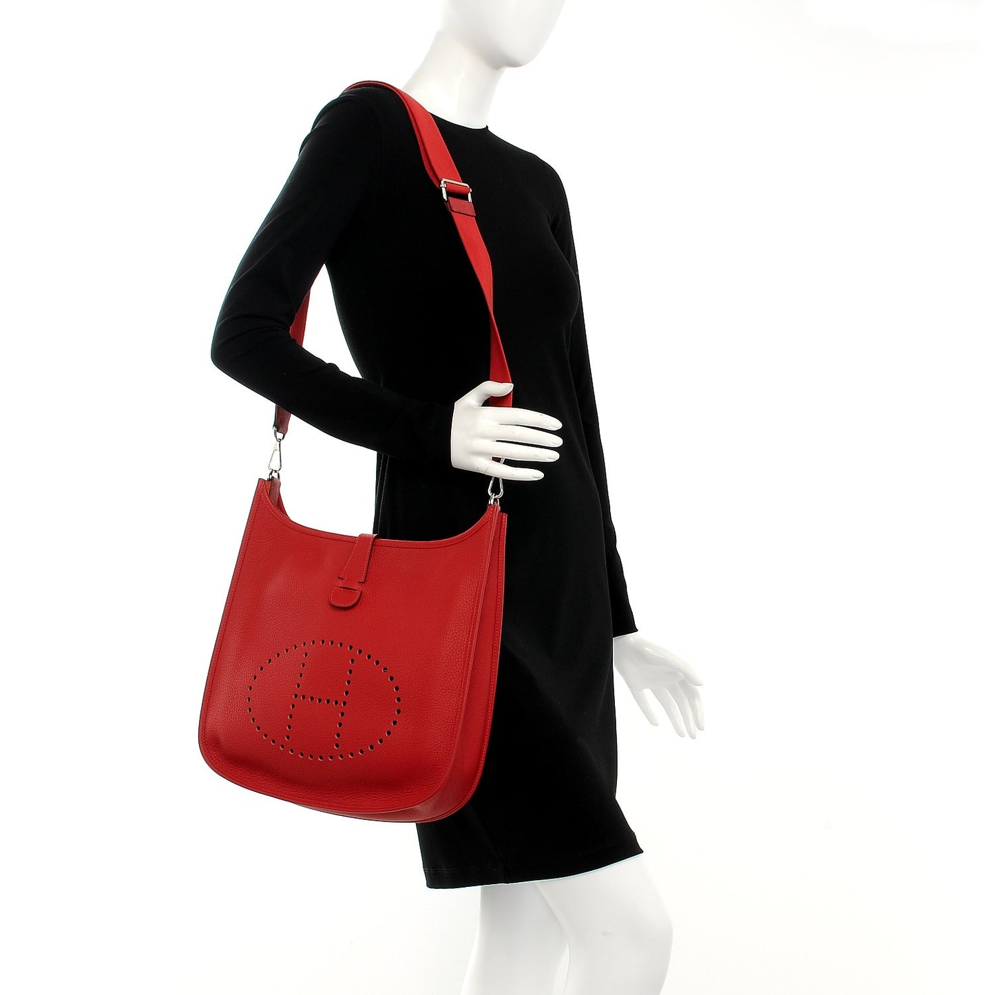 Taurillon Clemence Evelyne III GM Rouge Casaque