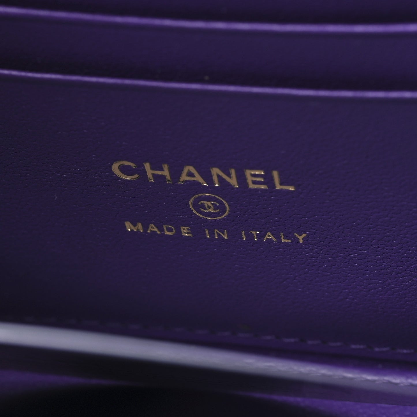 Lambskin Quilted Small Top Handle Vanity Case With Chain Purple