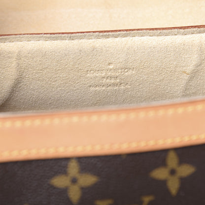 Louis Vuitton Monogram Beverly MM 6 of 18