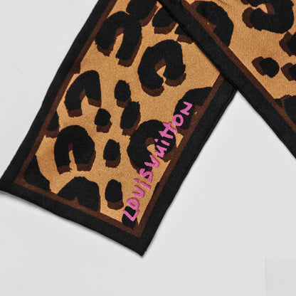Louis Vuitton Silk Leopard Bandeau Scarf Marron 3 of 5