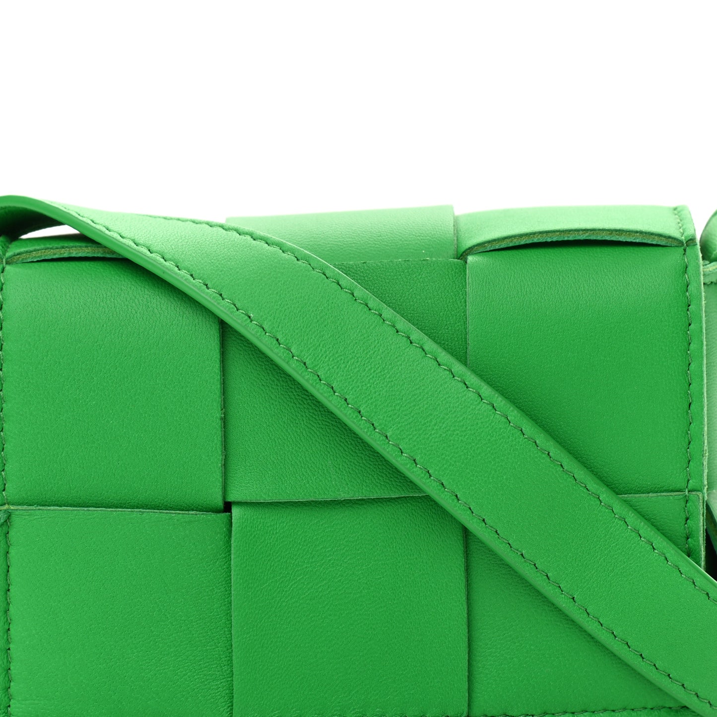 Lambskin Maxi Intrecciato Extra Mini Cassette Crossbody Bag Parakeet