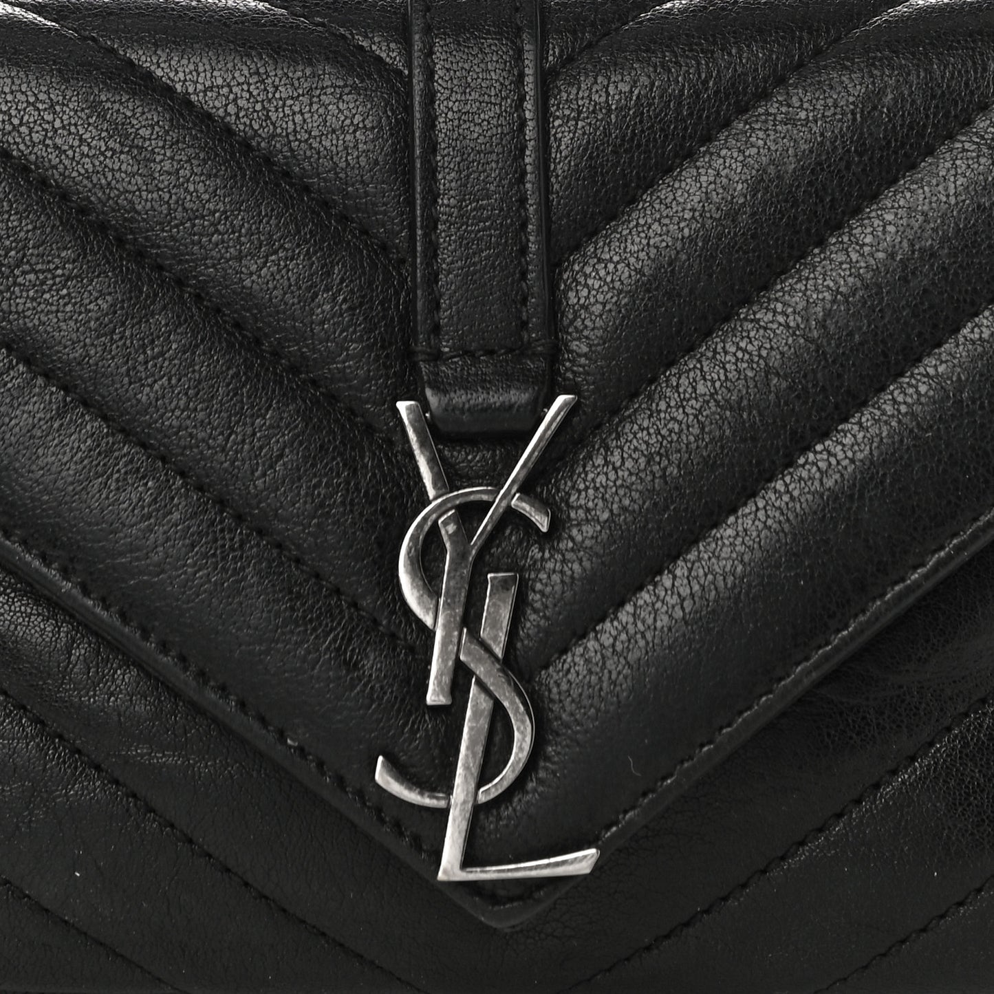 Sheepskin Matelasse Chevron Monogram College Chain Wallet Black