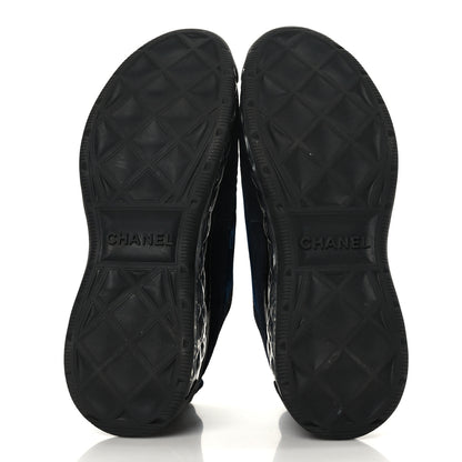 Chanel Suede Calfskin Velvet Grosgrain CC Sneakers Navy Blue Black 6 of 8