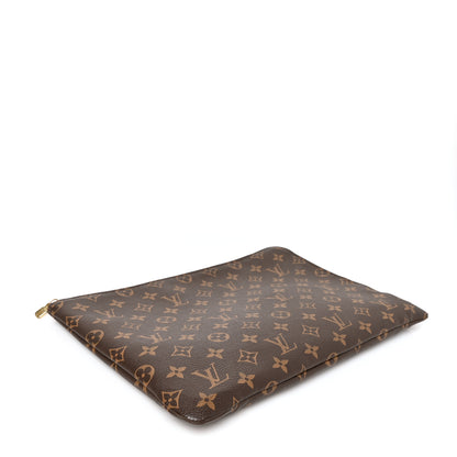 Louis Vuitton Monogram Etui Voyage MM Pouch 4 of 8