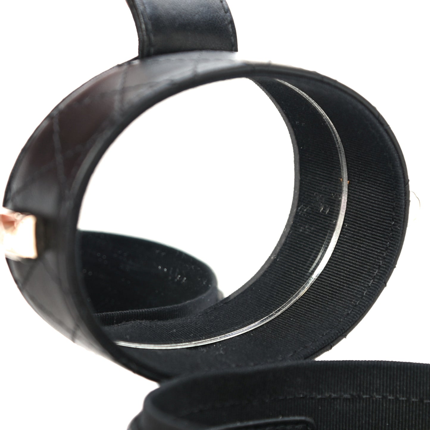 Lambskin Quilted Mini Round Vanity Case With Chain Black