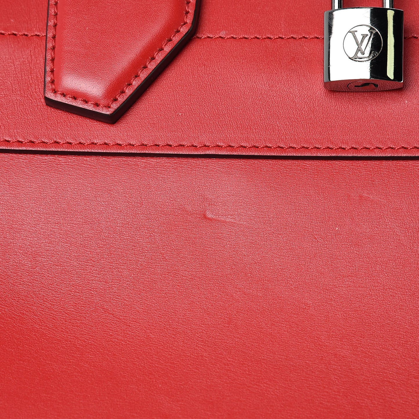 Veau Satin City Steamer MM Rubis