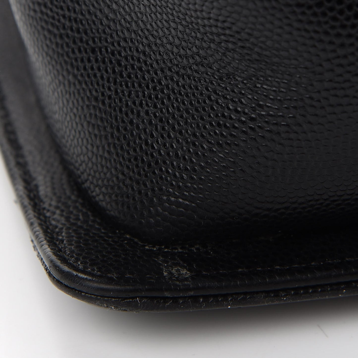Caviar Quilted New Medium Boy Flap Black