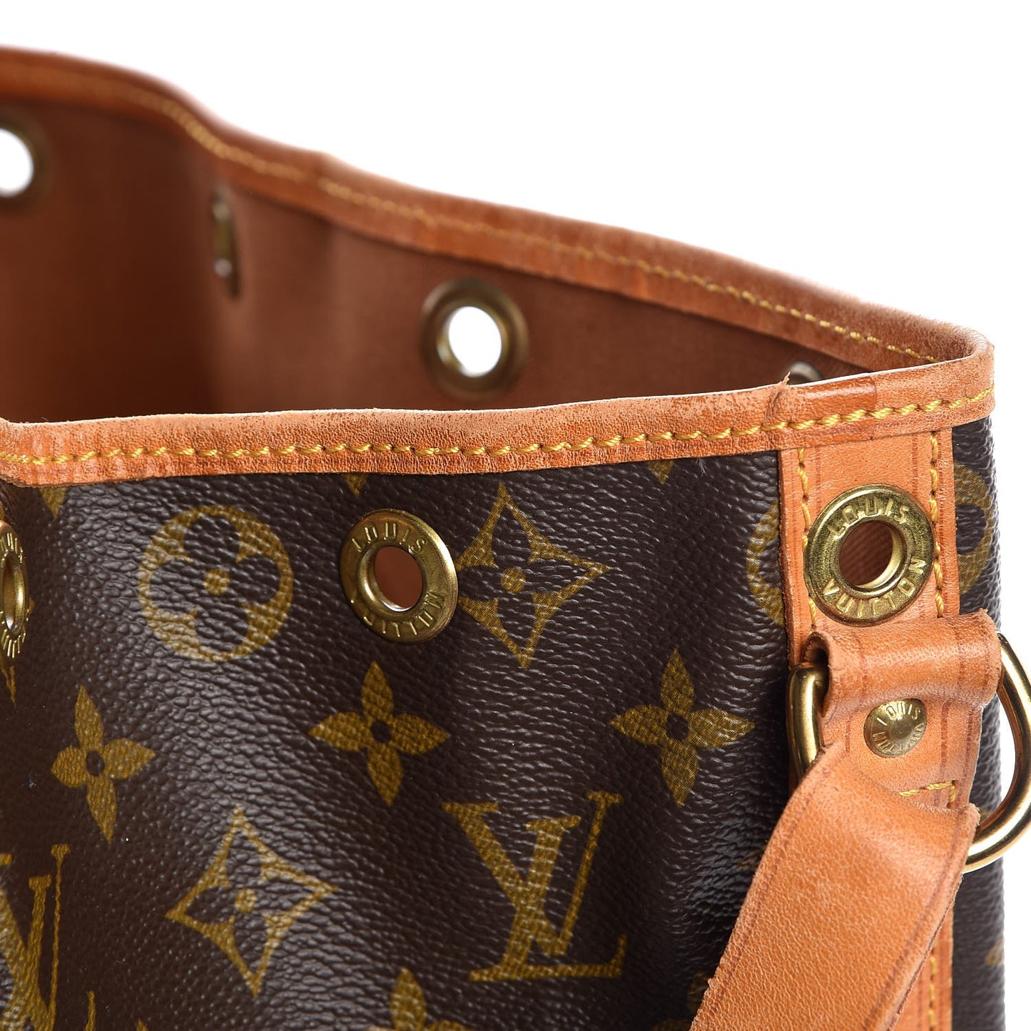 Monogram Noe