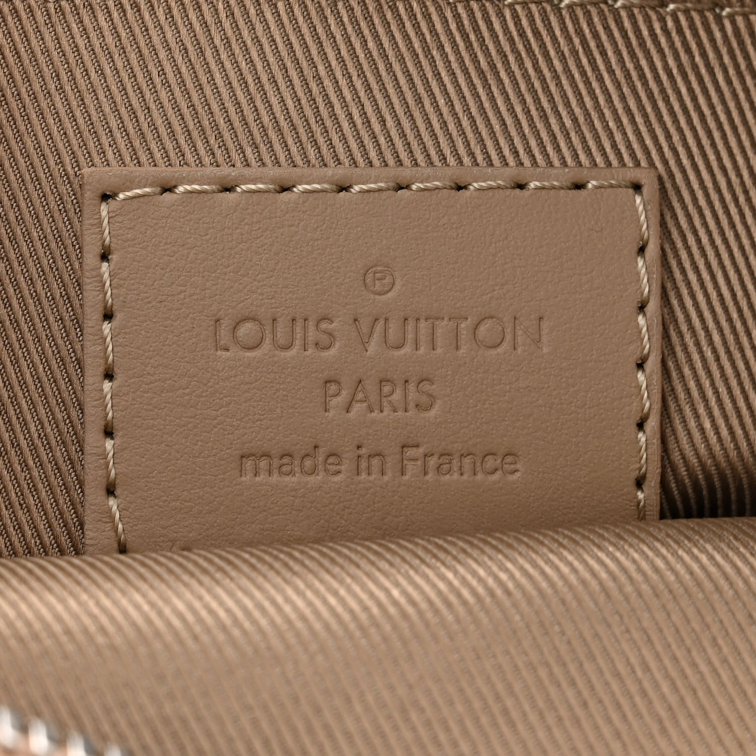Louis Vuitton Calfskin Aerogram Fastline Messenger Sable Beige 6 of 10