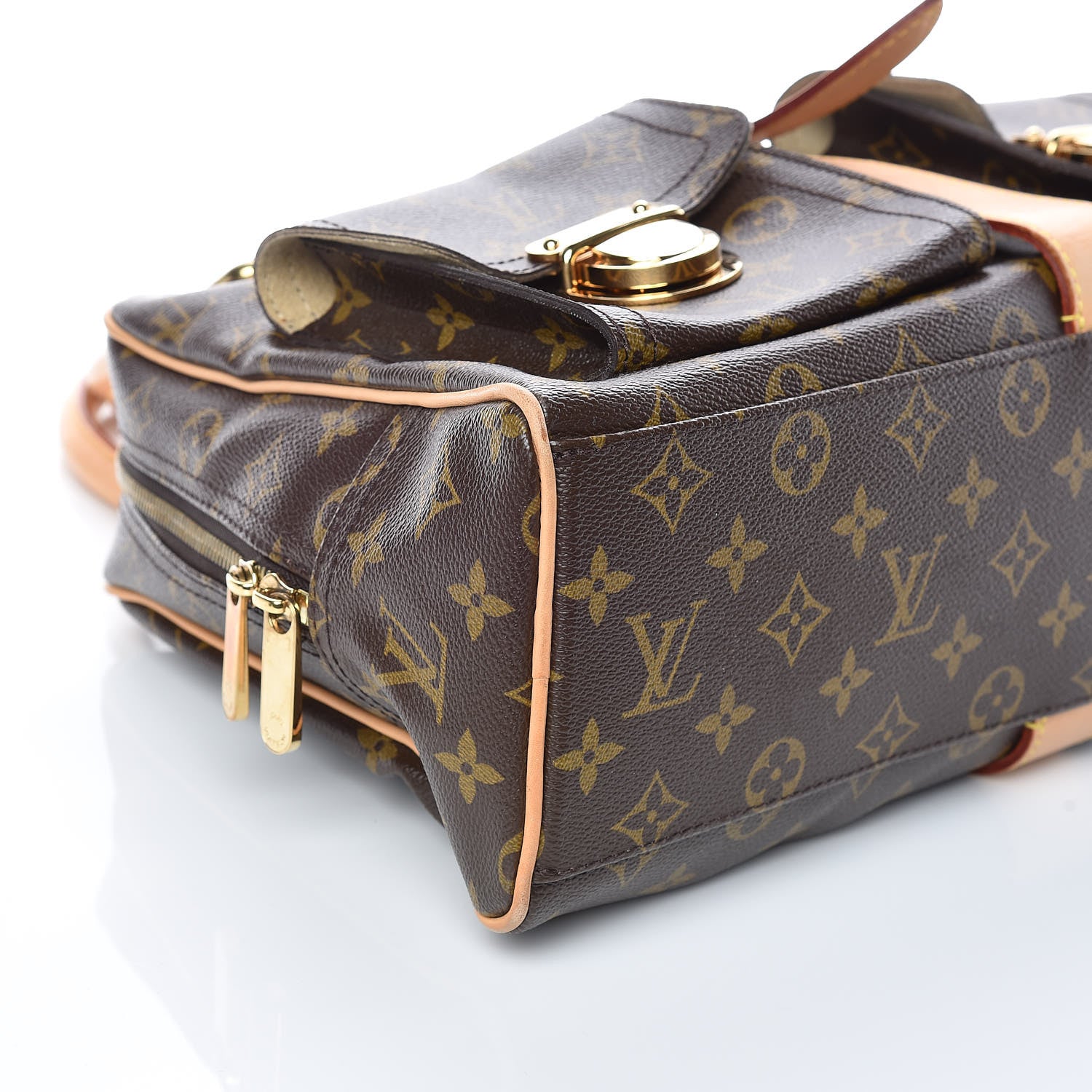 Louis Vuitton Monogram Manhattan GM 5 of 9
