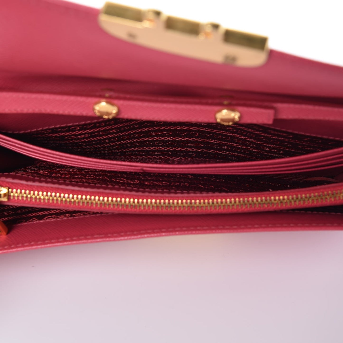 Saffiano Lux Detachable Chain Clutch Wallet Peonia