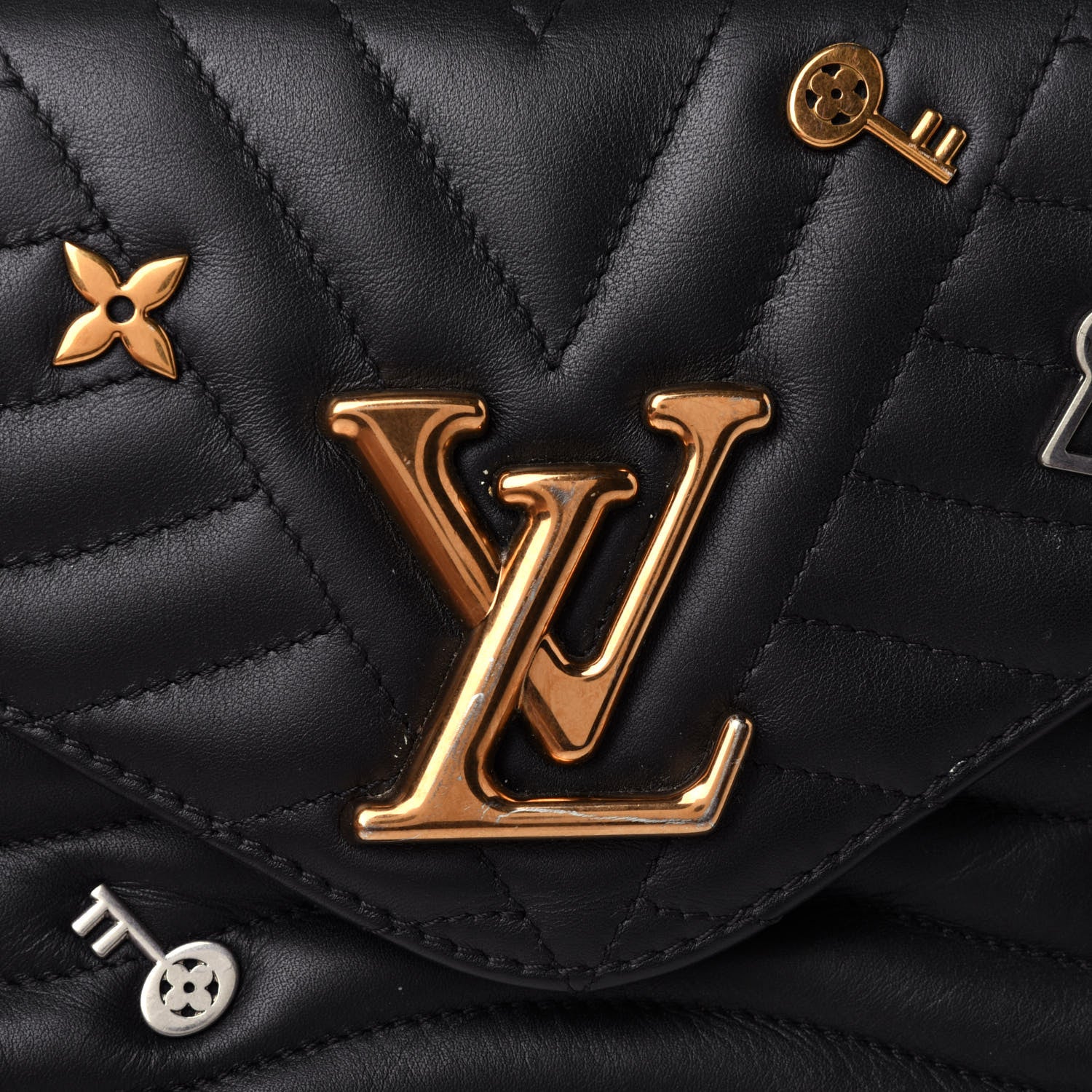 Louis Vuitton Calfskin Love Lock New Wave Chain MM Black 4 of 4