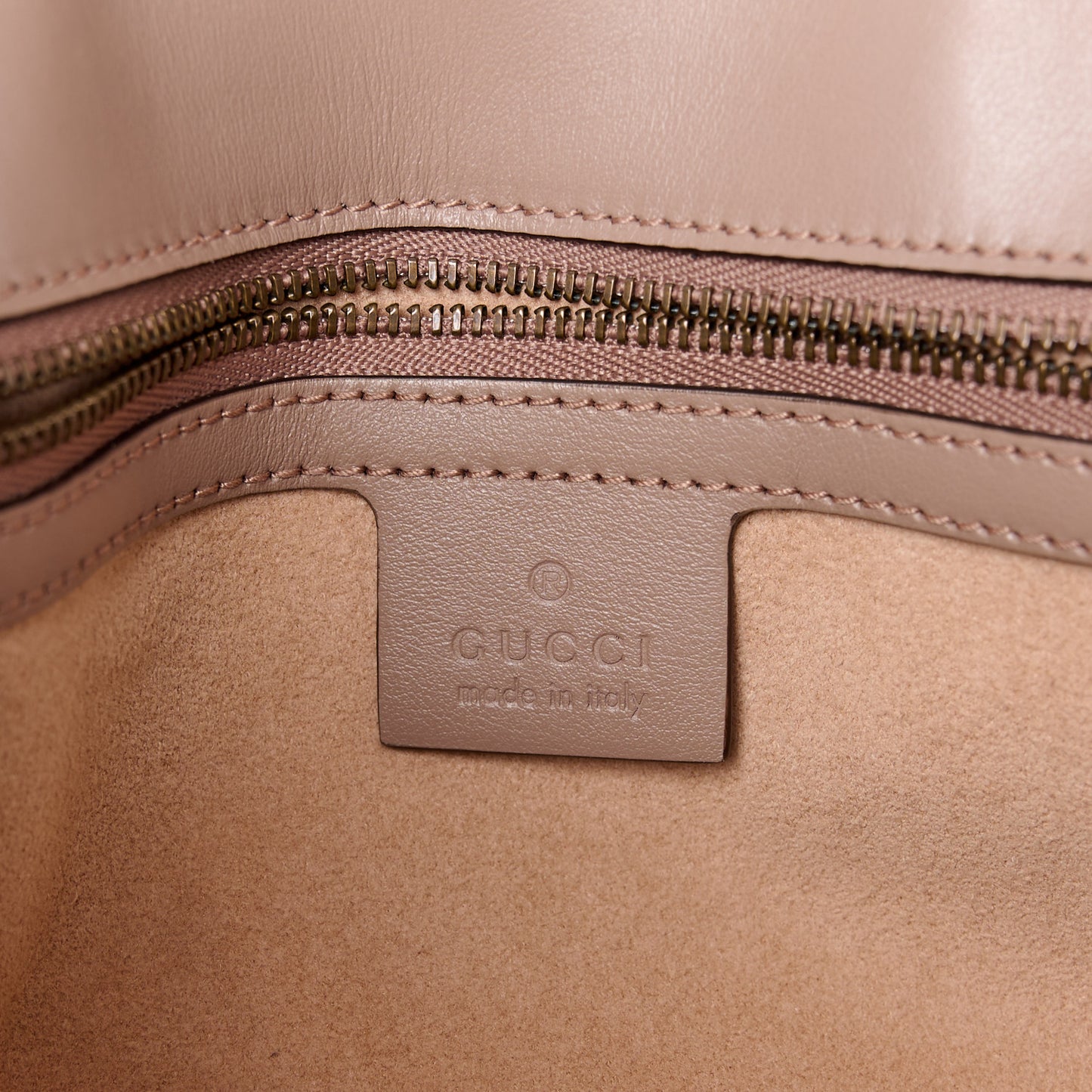 Calfskin Matelasse Small GG Marmont Shoulder Bag Porcelain Rose